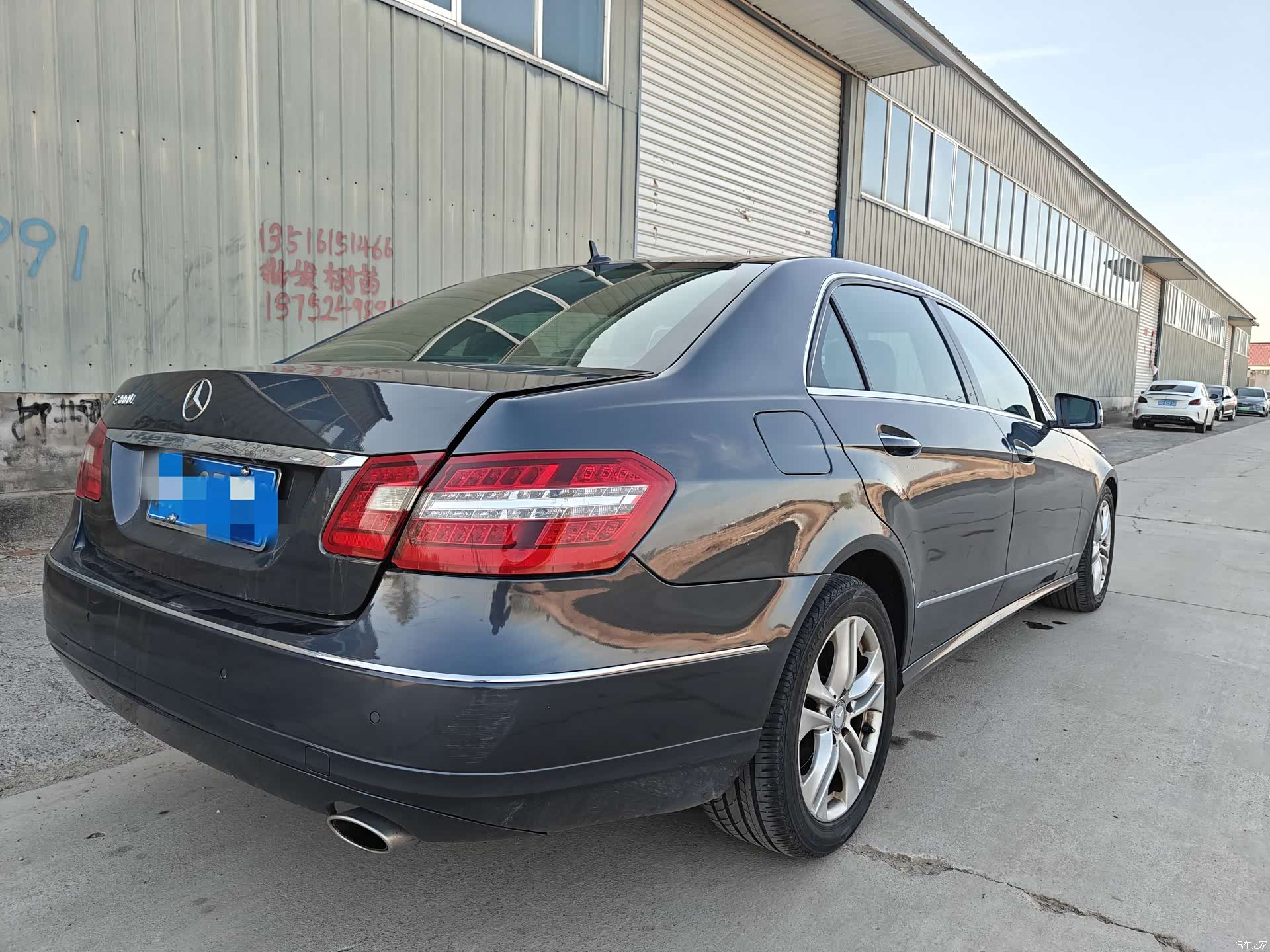 Mercedes-Benz E-Class, 2012 4