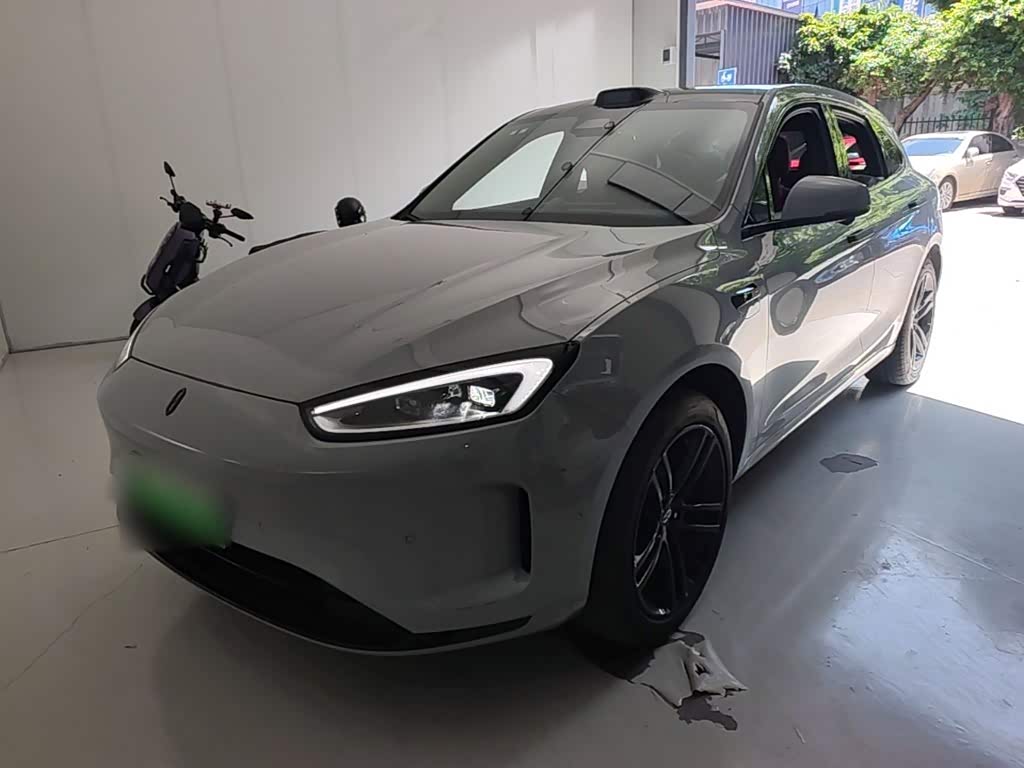 AITO M5
