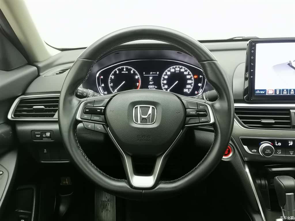 Honda Accord, 2019 11