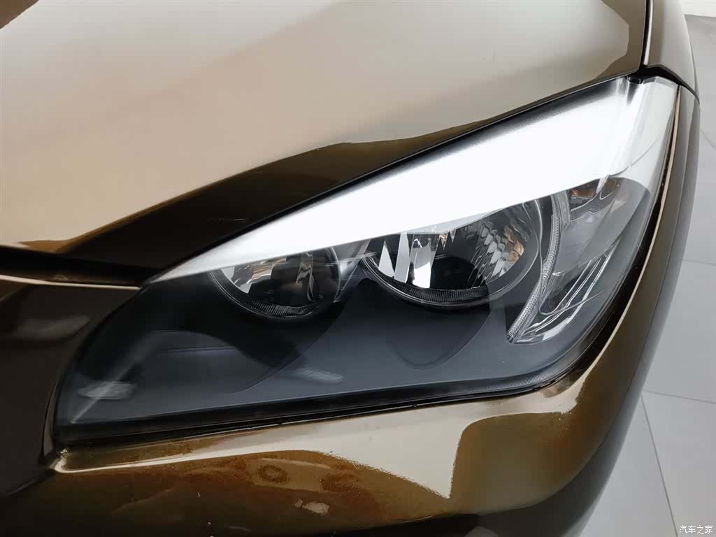 BMW X1, 2014 7