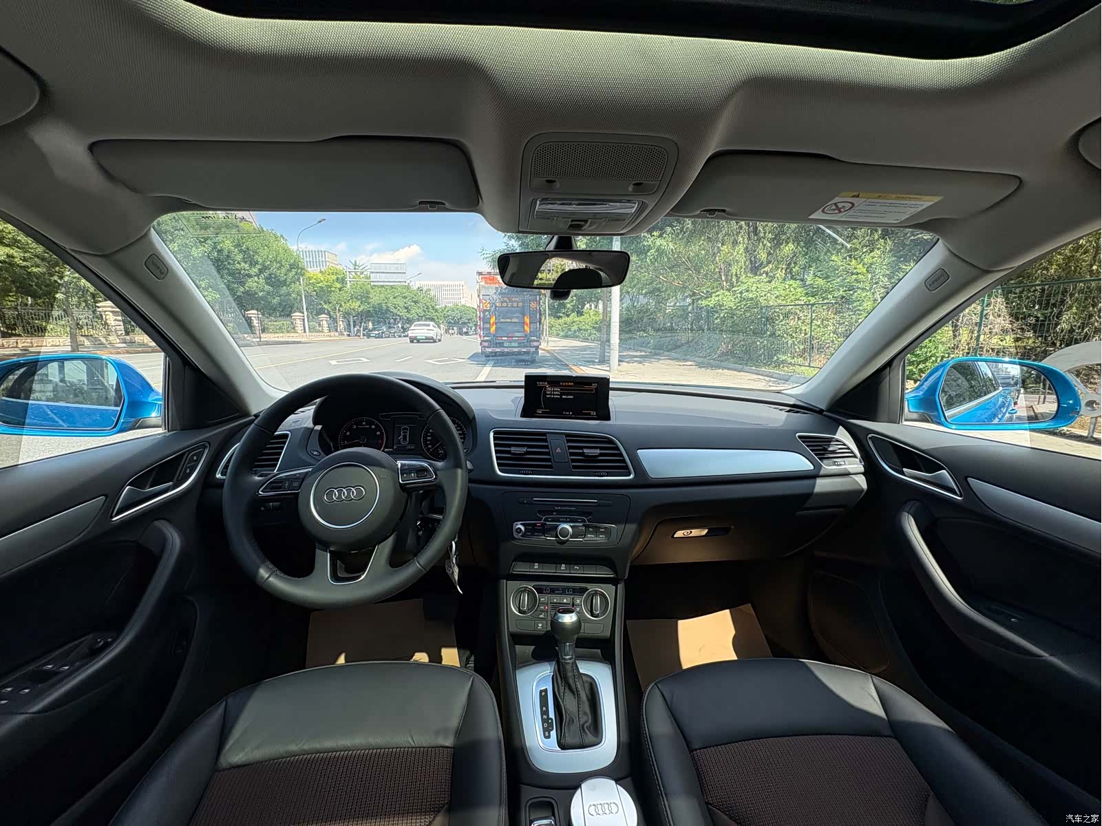 Audi Q3, 2018 10