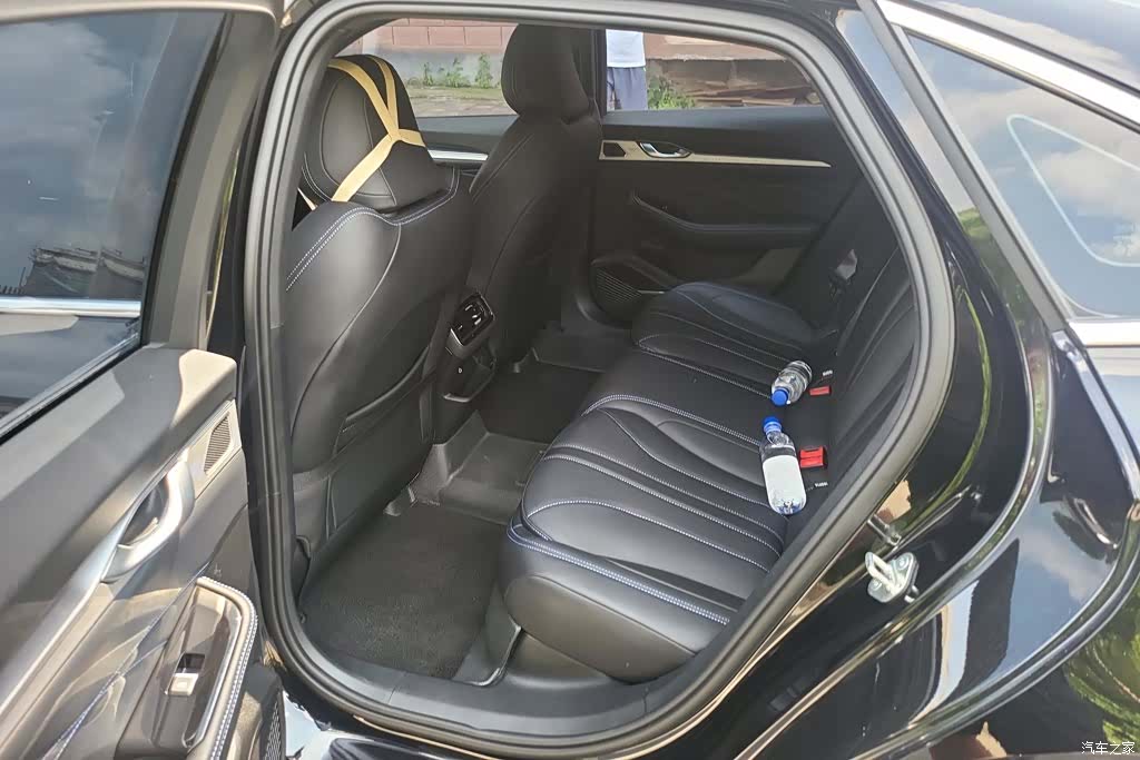 Geely Preface, 2025 11