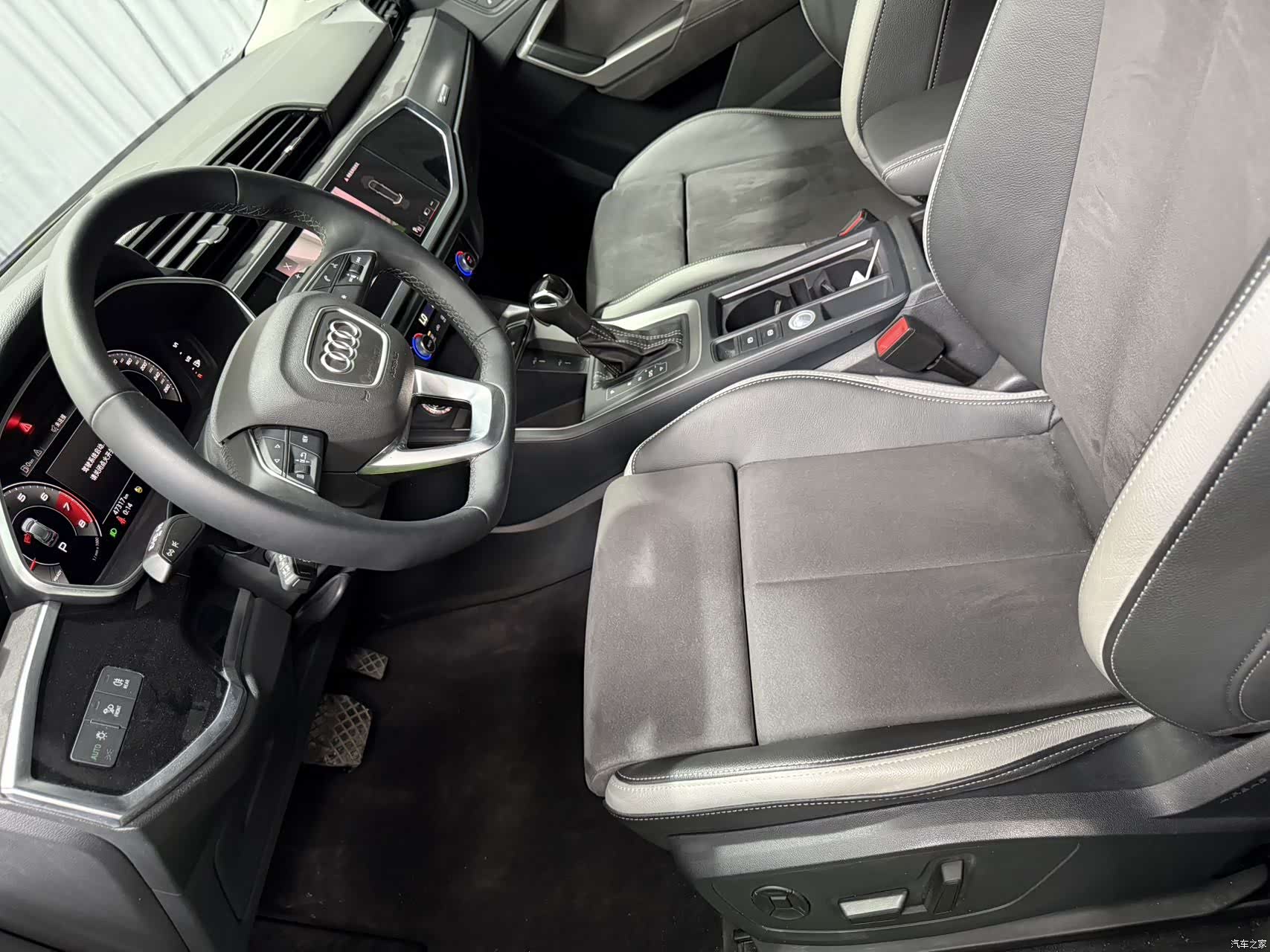 Audi Q3, 2023 9