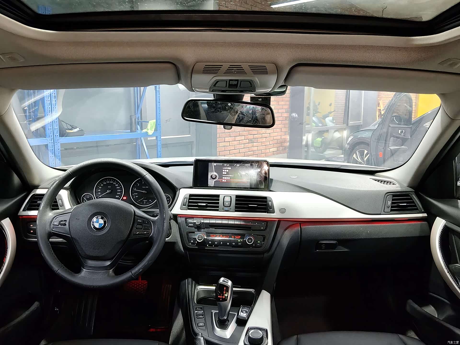 BMW 3 Series, 2014 12