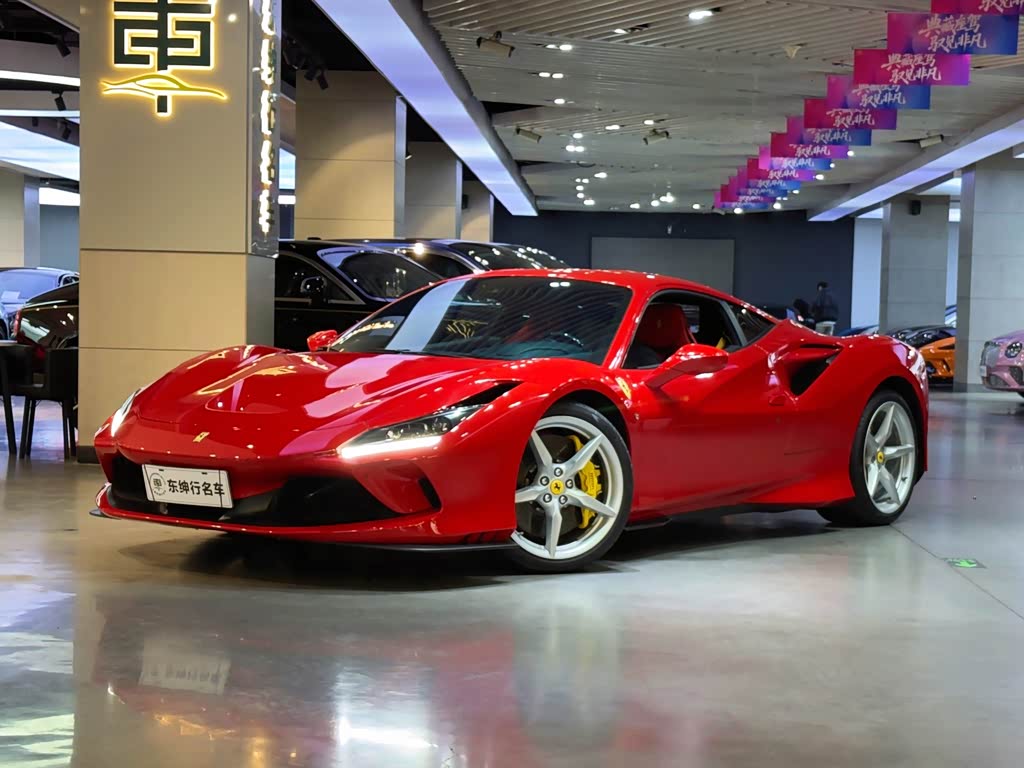 Ferrari F8