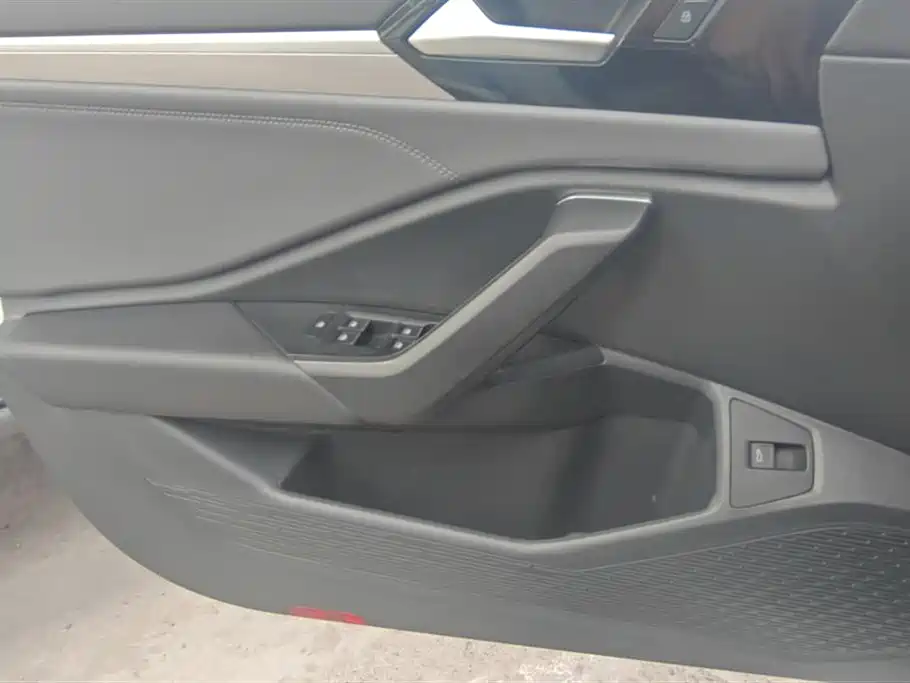 Volkswagen Sagitar Volkswagen Sagitar