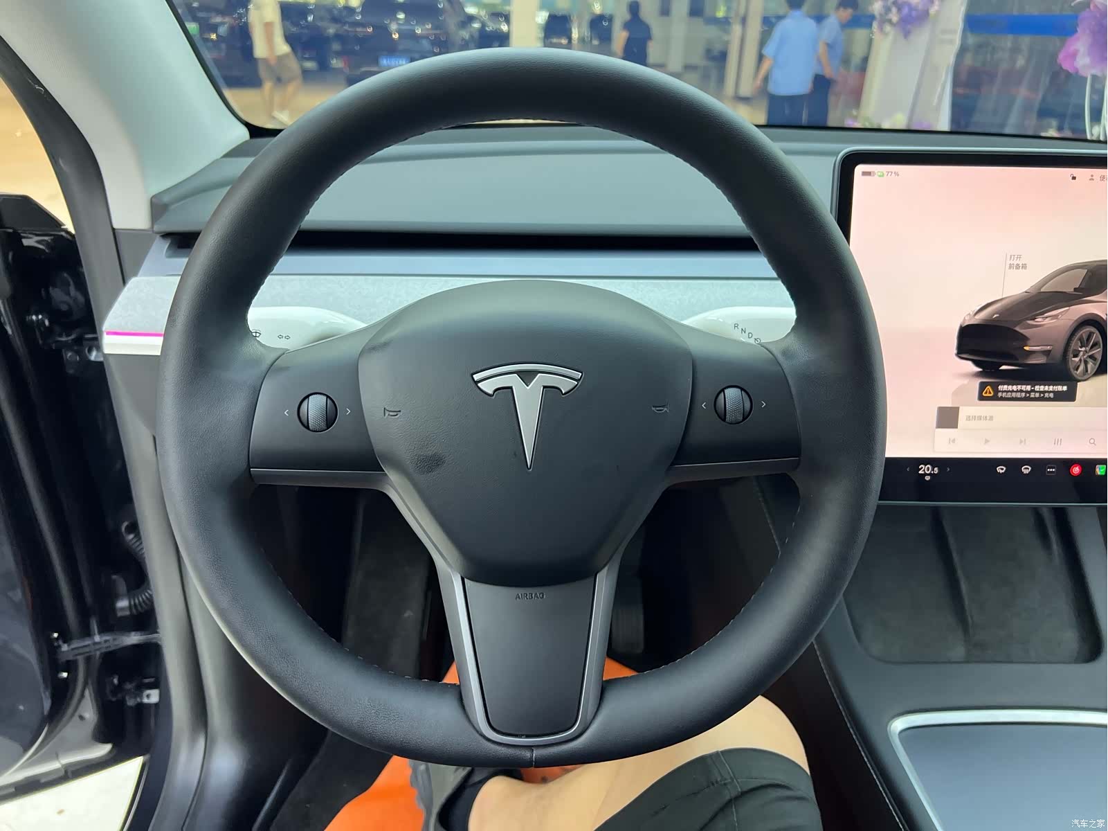 Tesla Model Y, 2024 20