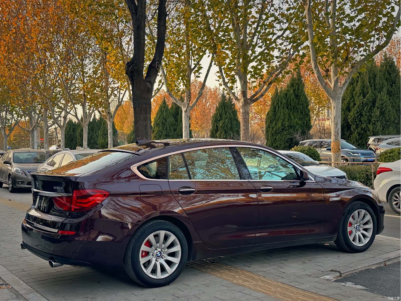 BMW 5 Series, 2011 4