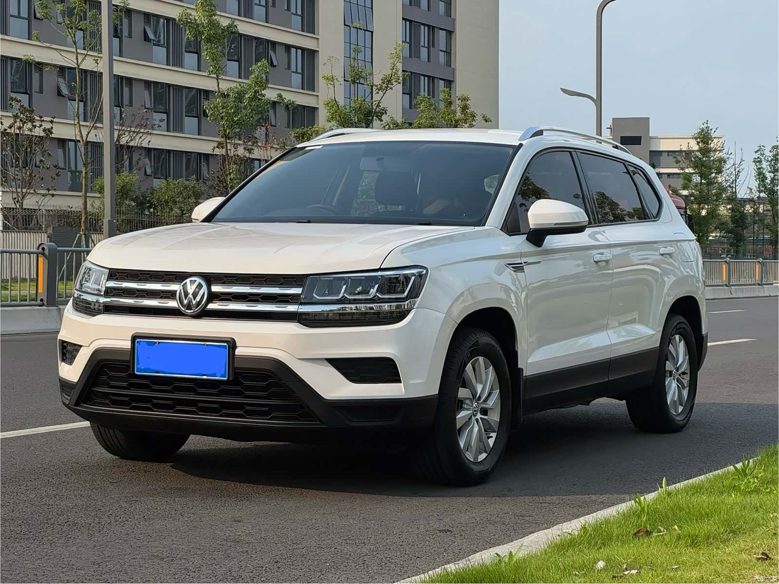 Volkswagen Tharu, 2020 1