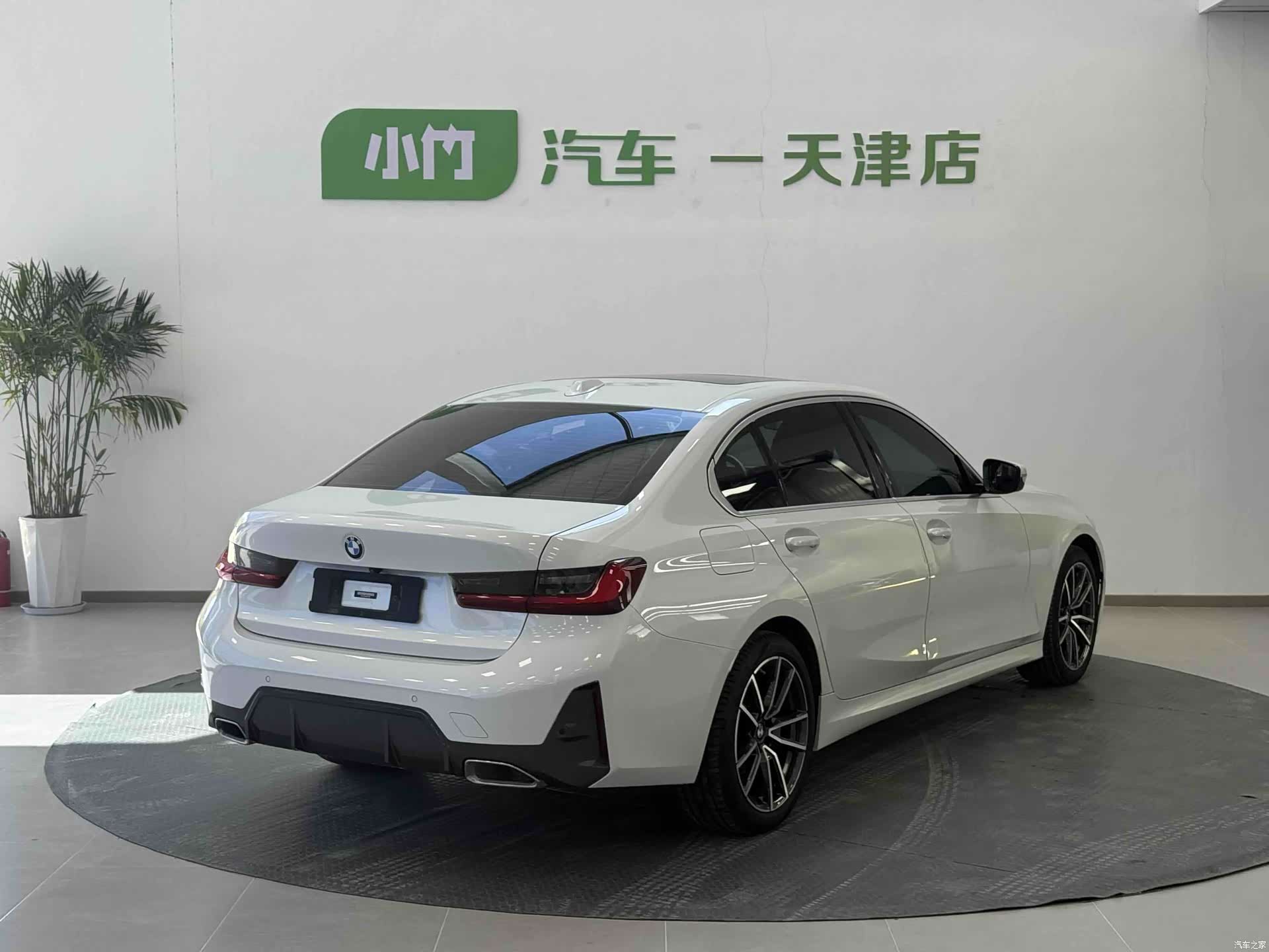 BMW 3 Series, 2022 6