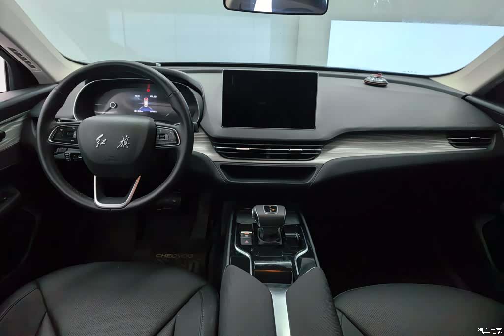 Hongqi QM5, 2023 12