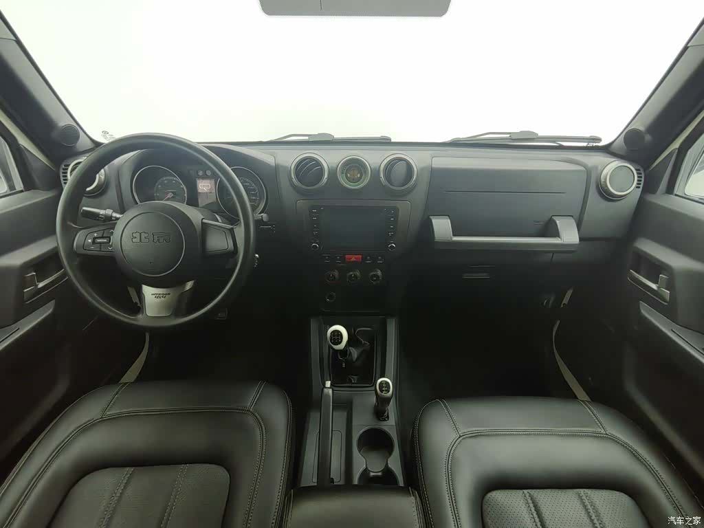 BAIC BJ40, 2015 все фото
