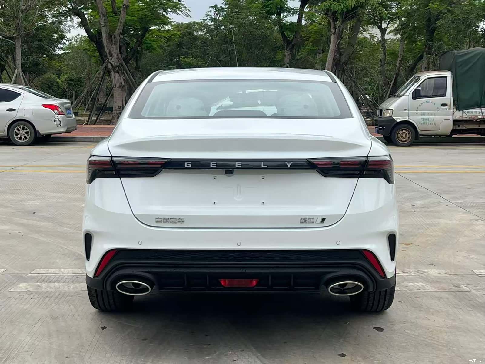 Geely Binray, 2024 8