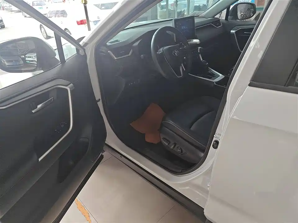 Toyota RAV4 Rongfang Toyota RAV4 Rongfang