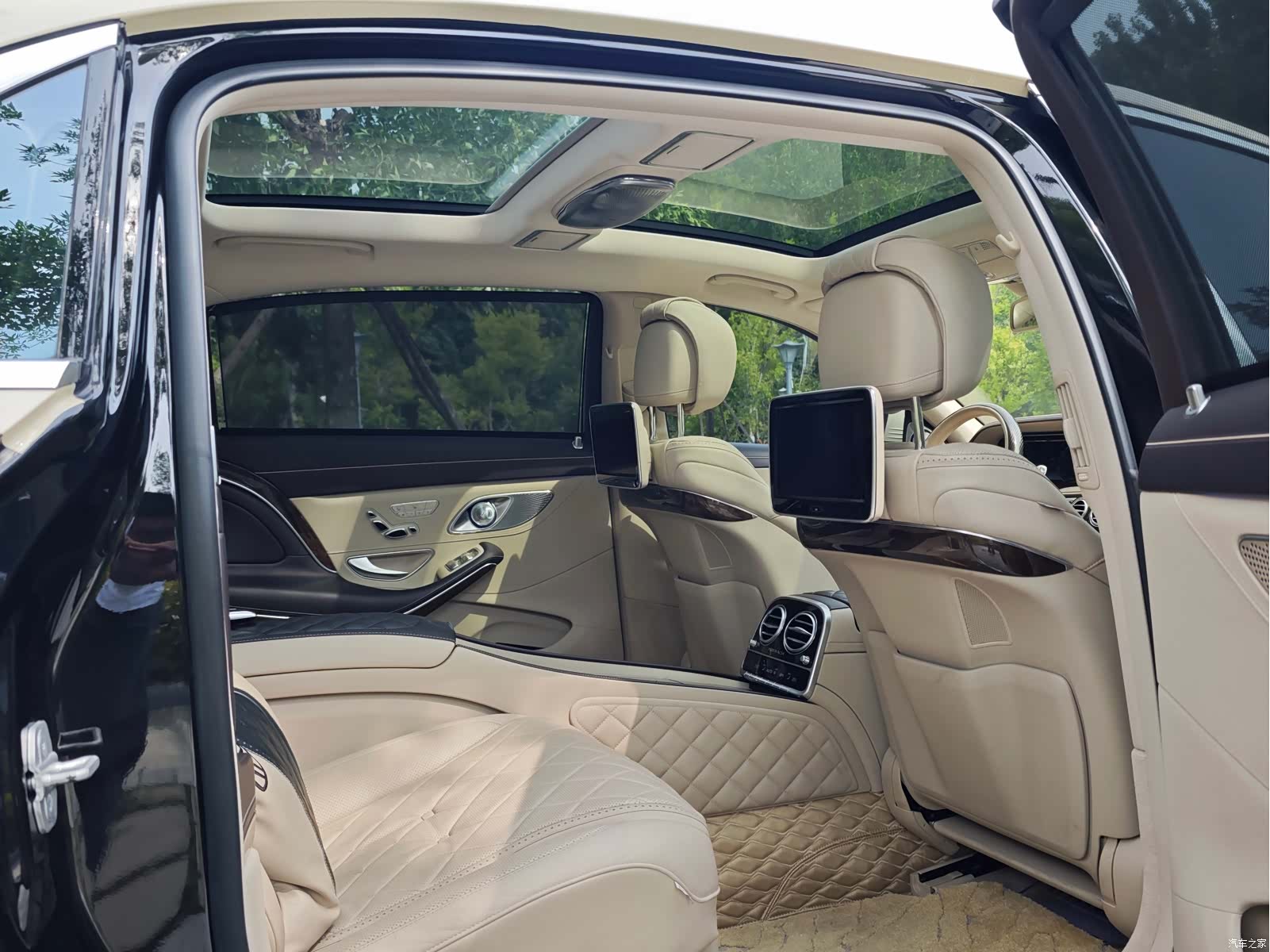 Maybach S-Class, 2016 15