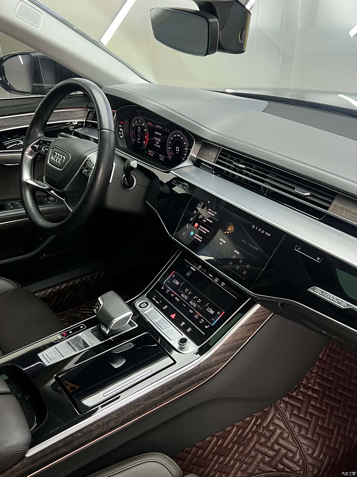 Audi A8L, 2020 32