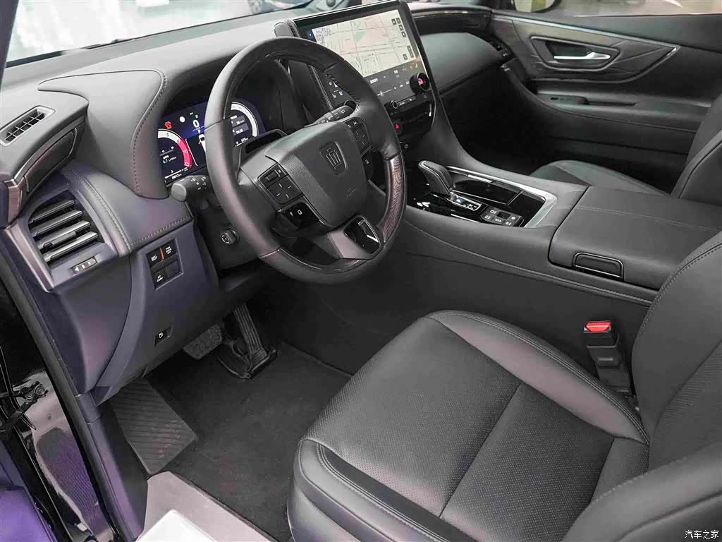 Toyota Vellfire, 2025 8