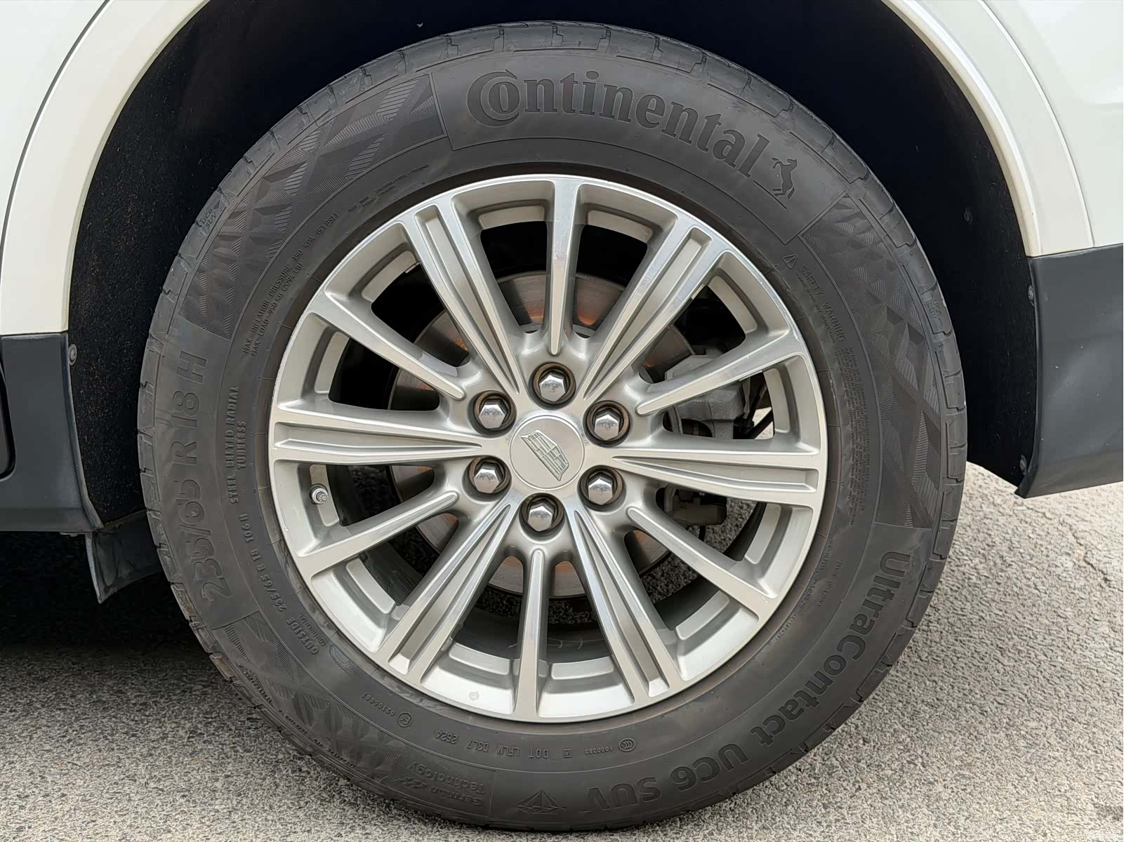 Cadillac XT5, 2016 6