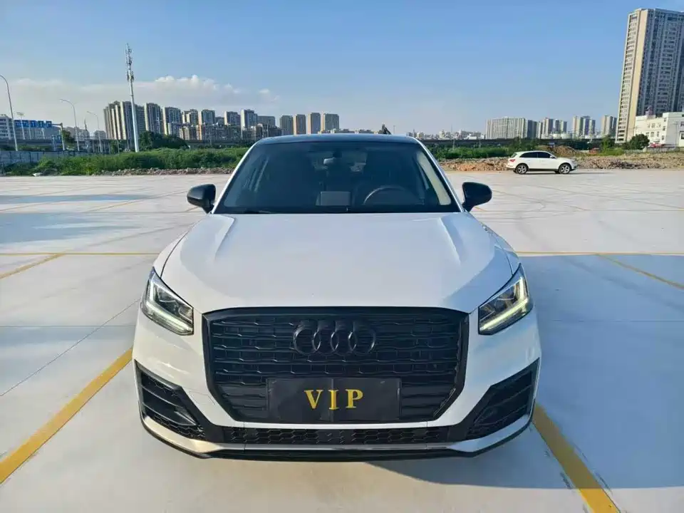 Audi Q2L Audi Q2L