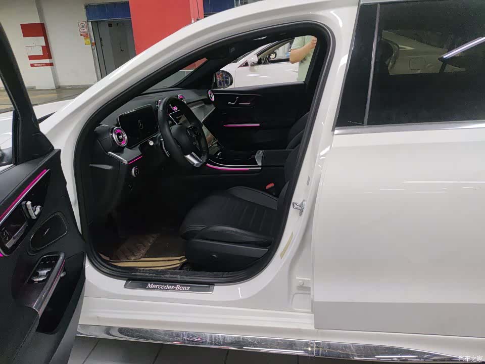 Mercedes-Benz C-Class, 2023 все фото