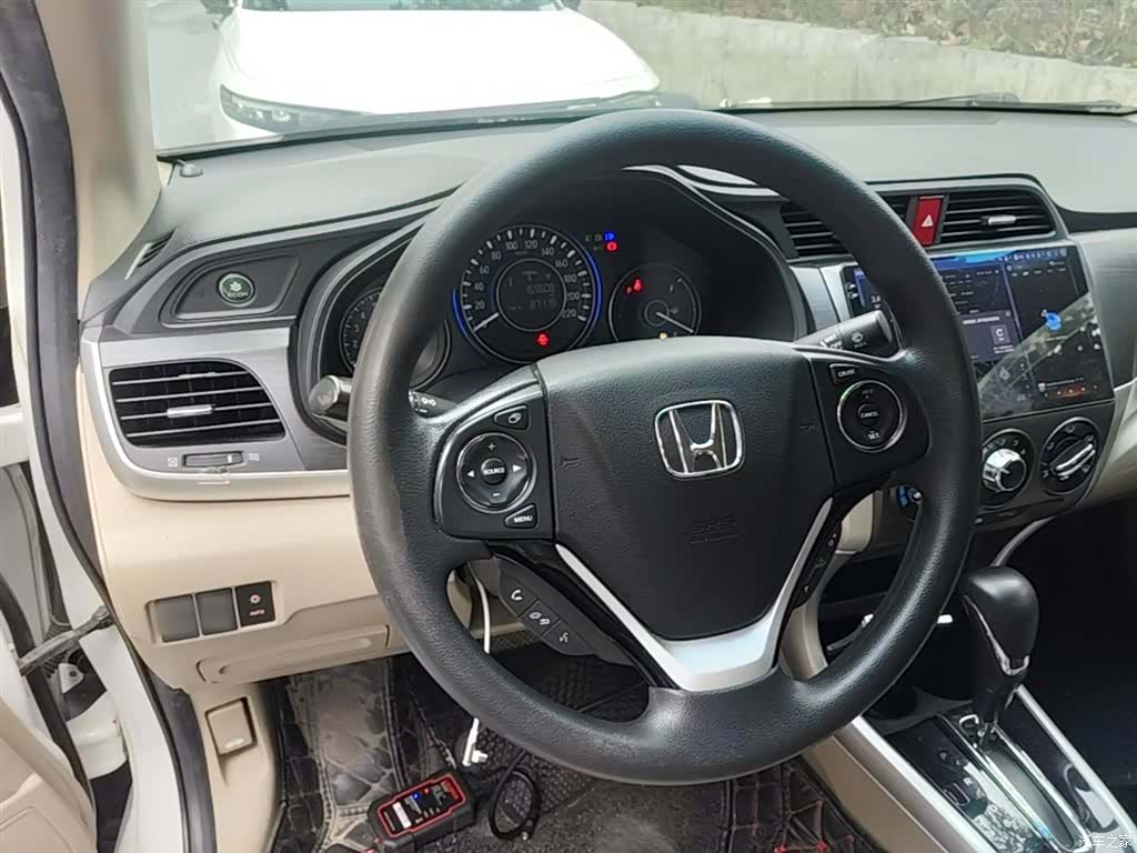 Honda Crider, 2016 11