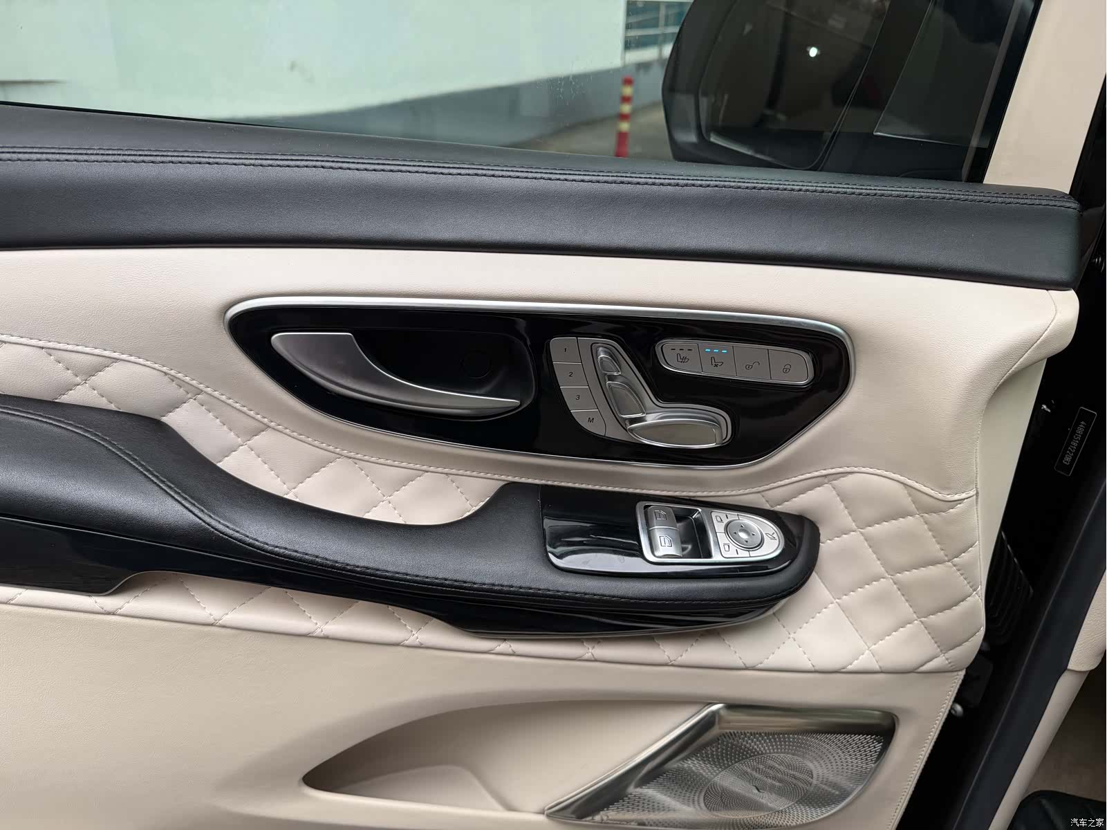Mercedes-Benz V-Class, 2021 4