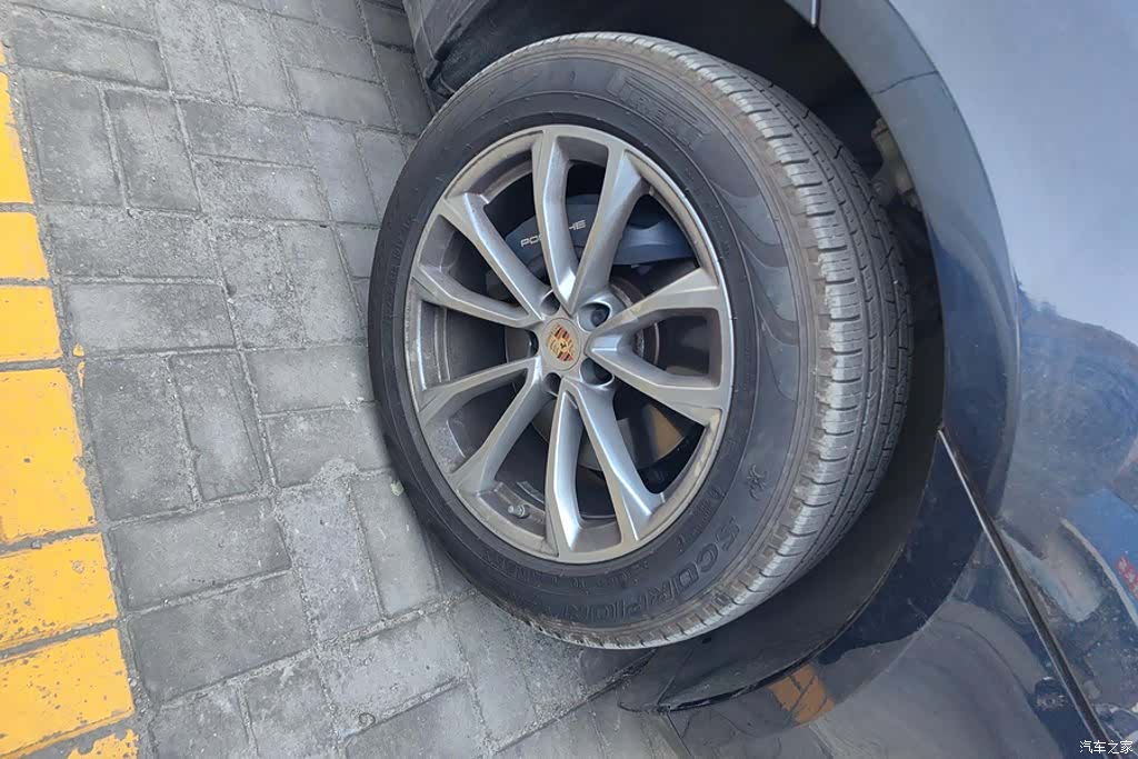 Porsche Macan, 2022 6