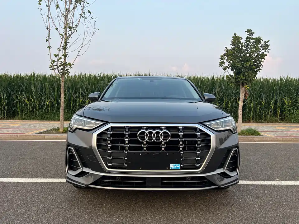 Audi Q3 Audi Q3
