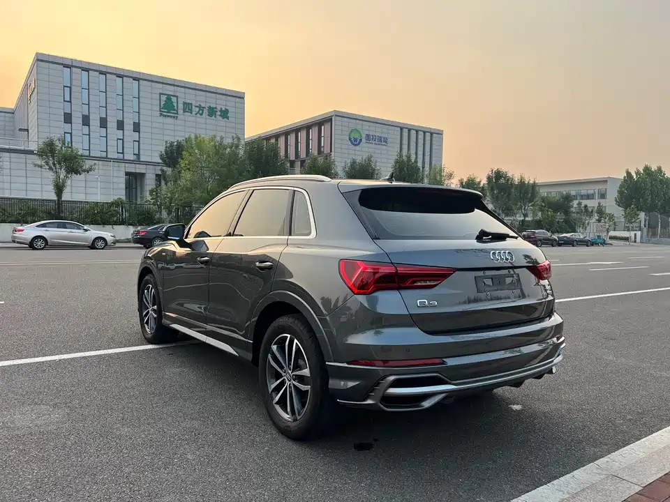 Audi Q3 Audi Q3