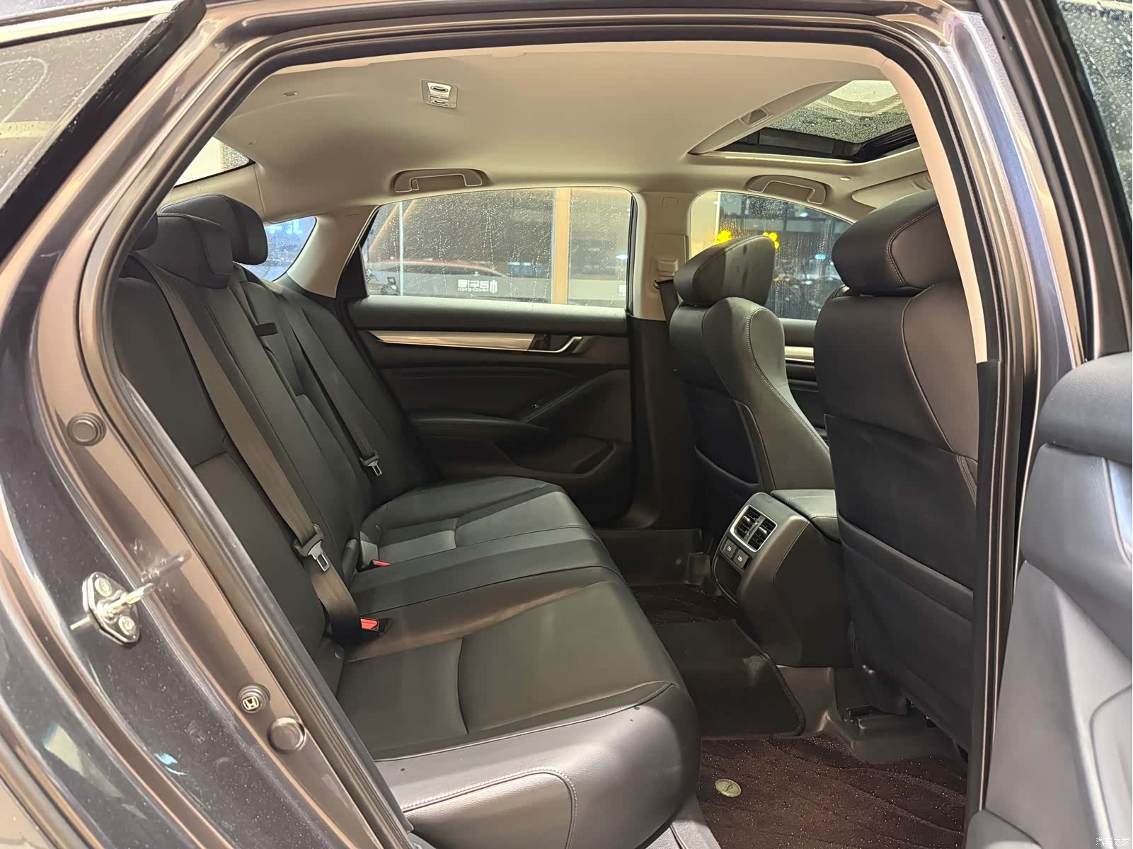 Honda Accord, 2022 12