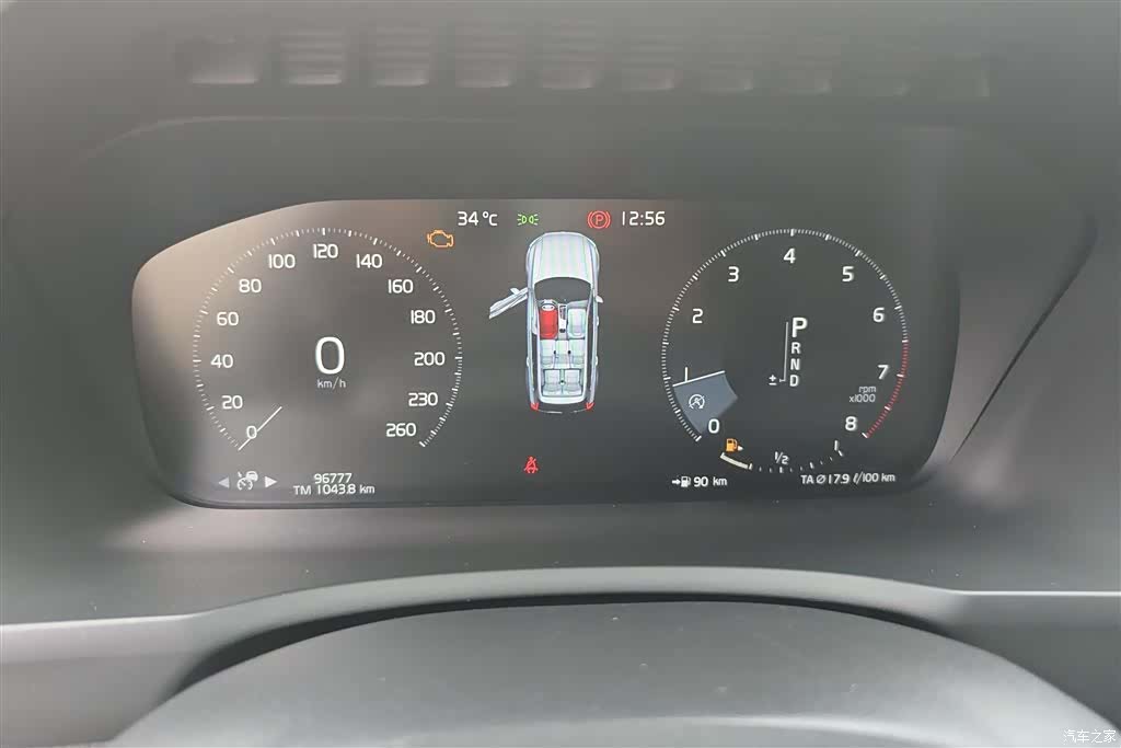 Volvo XC90, 2019 14