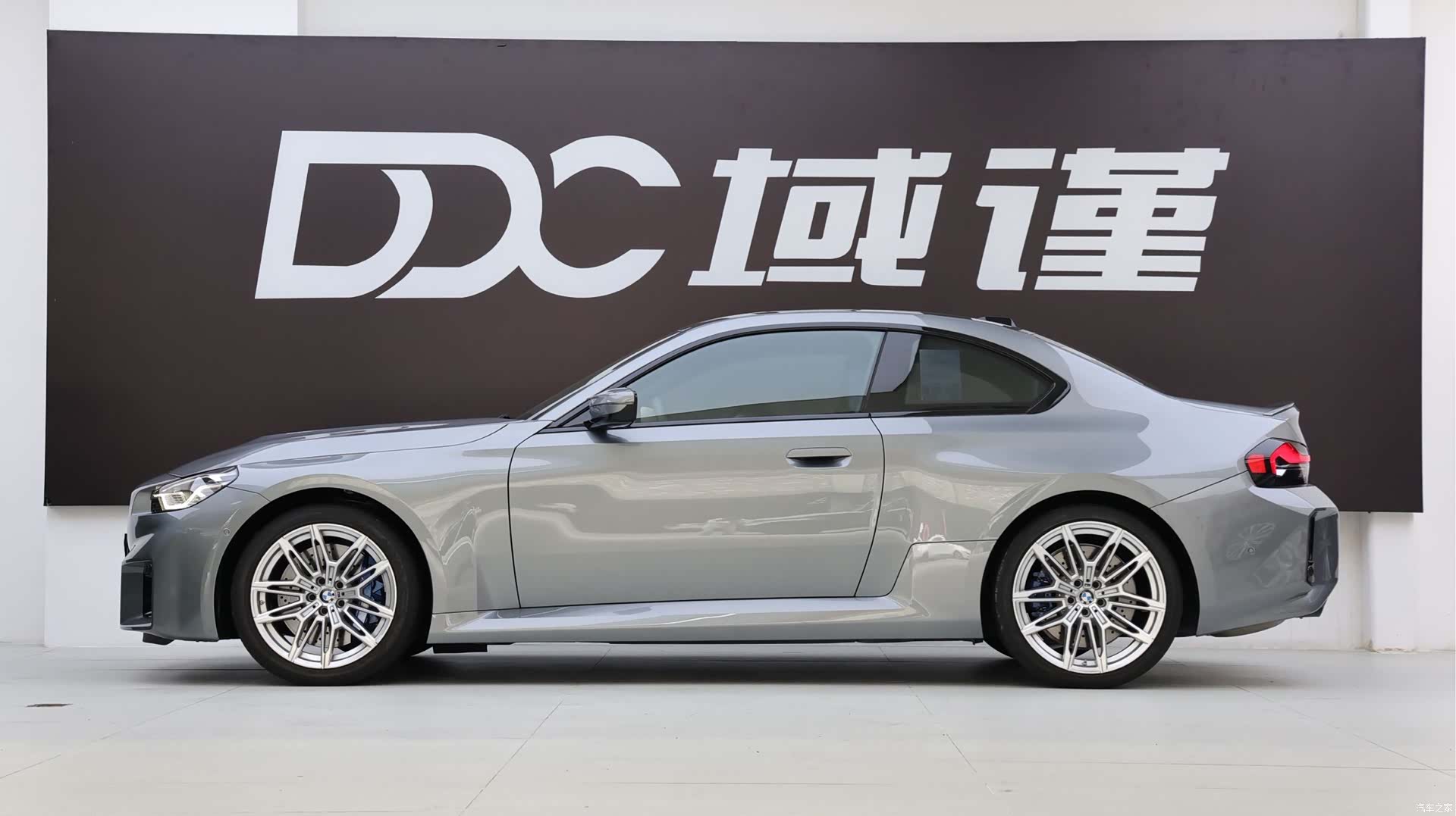 BMW M2, 2025 3
