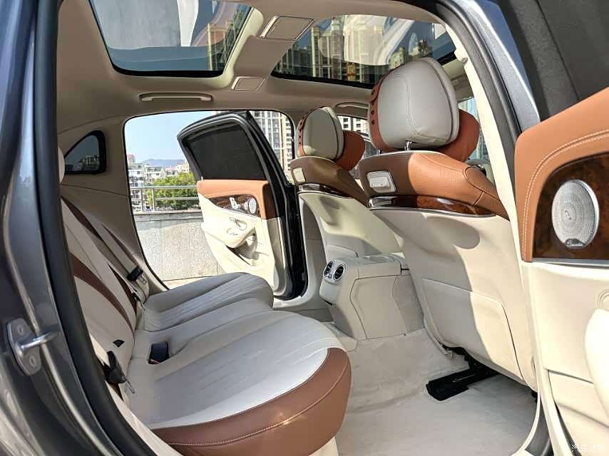 Mercedes-Benz E-Class, 2020 6