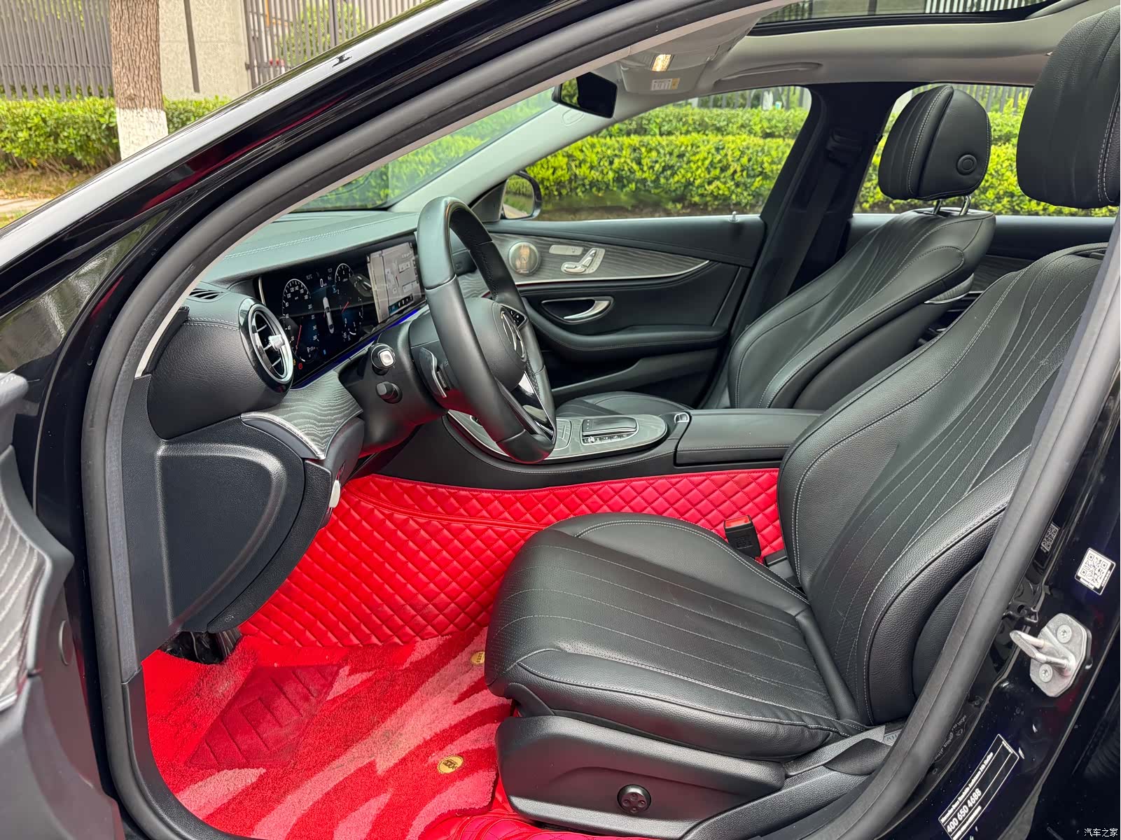 Mercedes-Benz E-Class, 2022 4