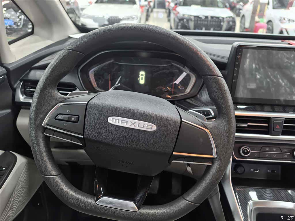 Maxus G50, 2025 13