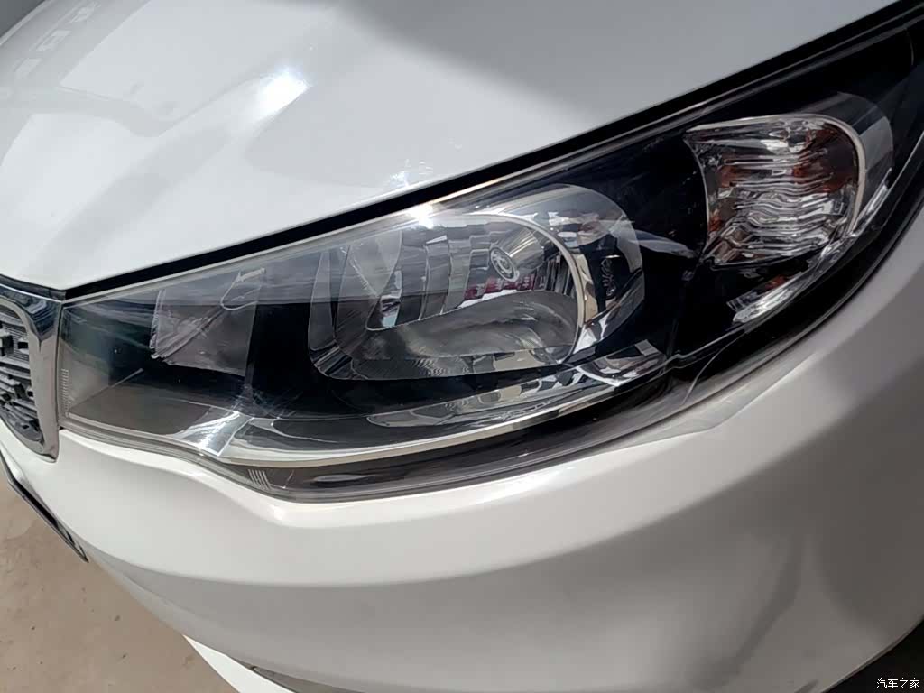 Kia GL, 2015 24