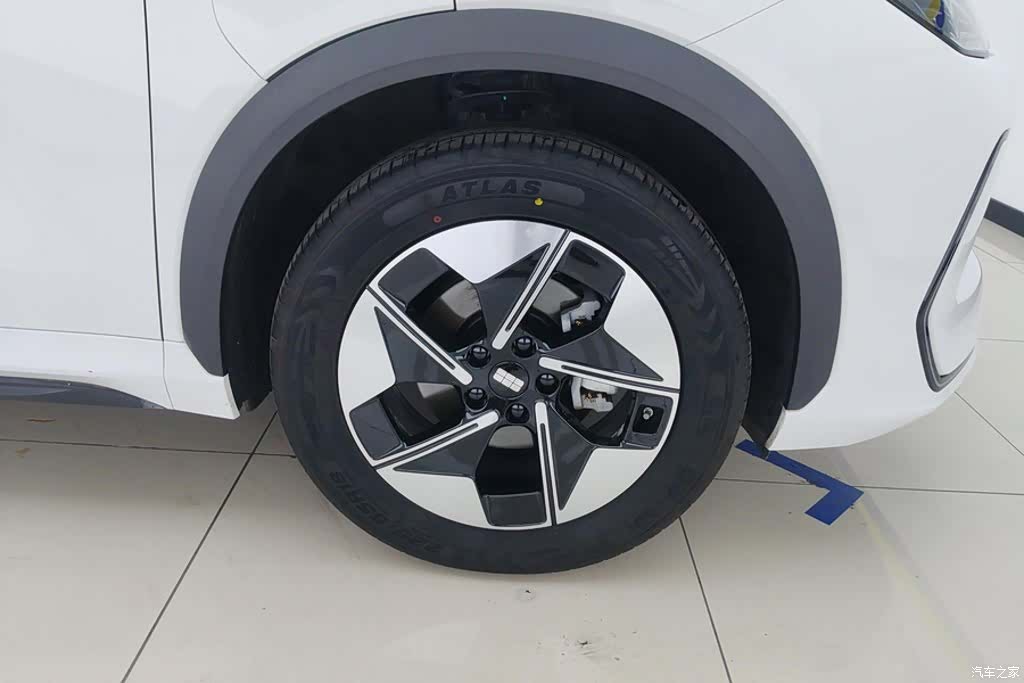 Geely Galaxy E5, 2025 6
