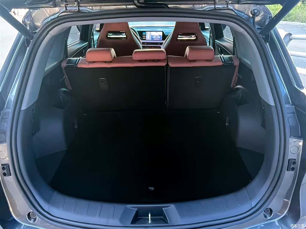 Changan CS75, 2025 8