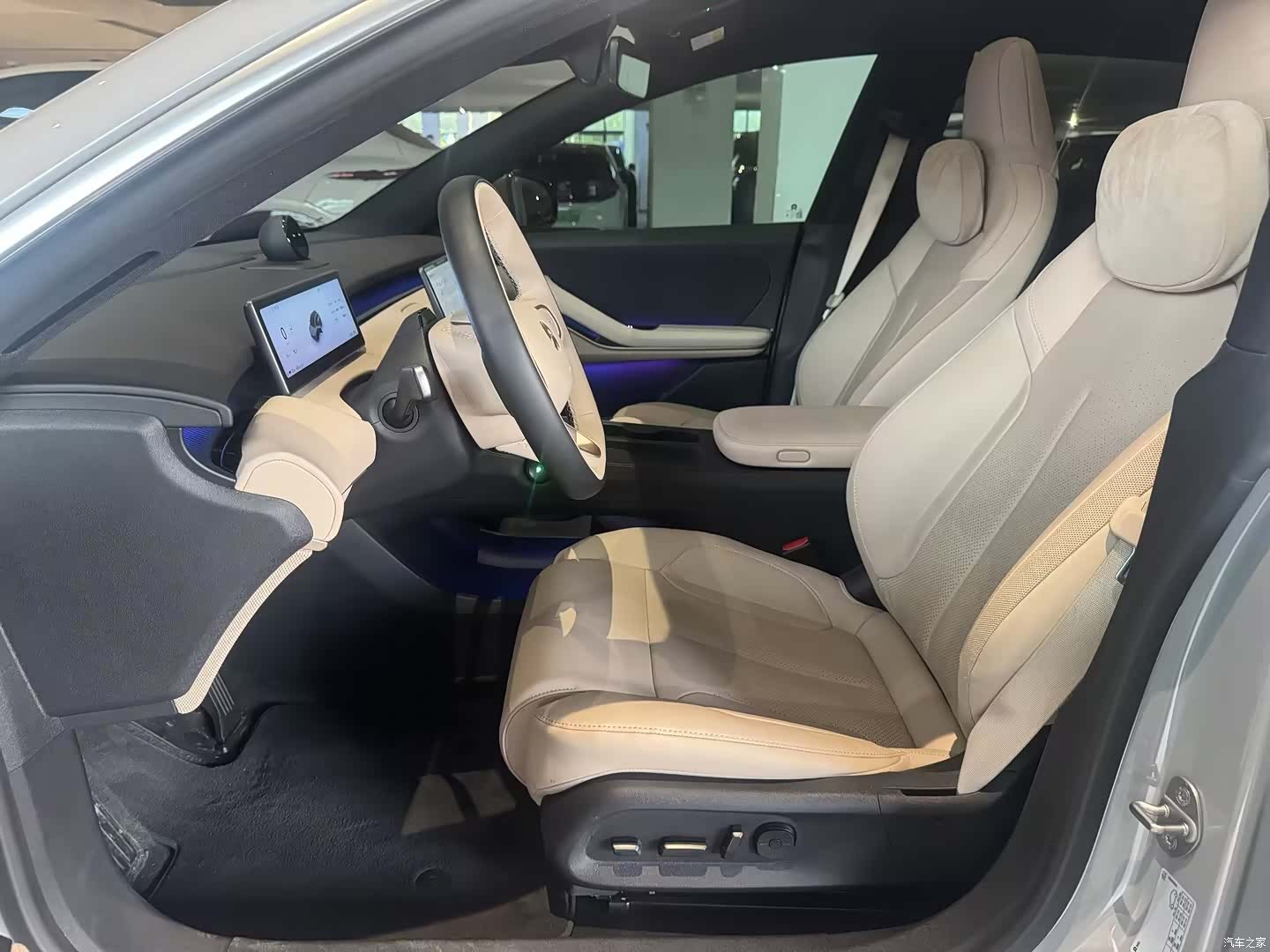 NIO ET5, 2025 все фото