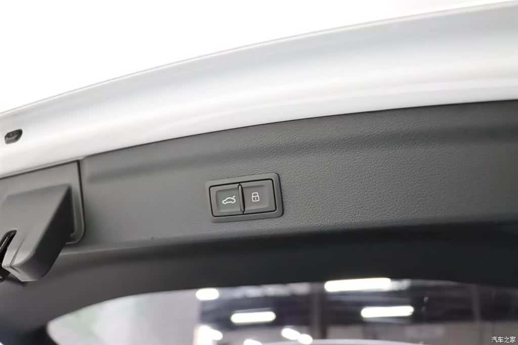 Audi Q3, 2020 12
