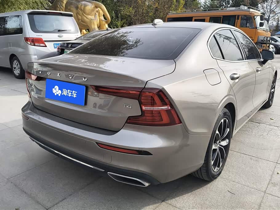 Volvo S60