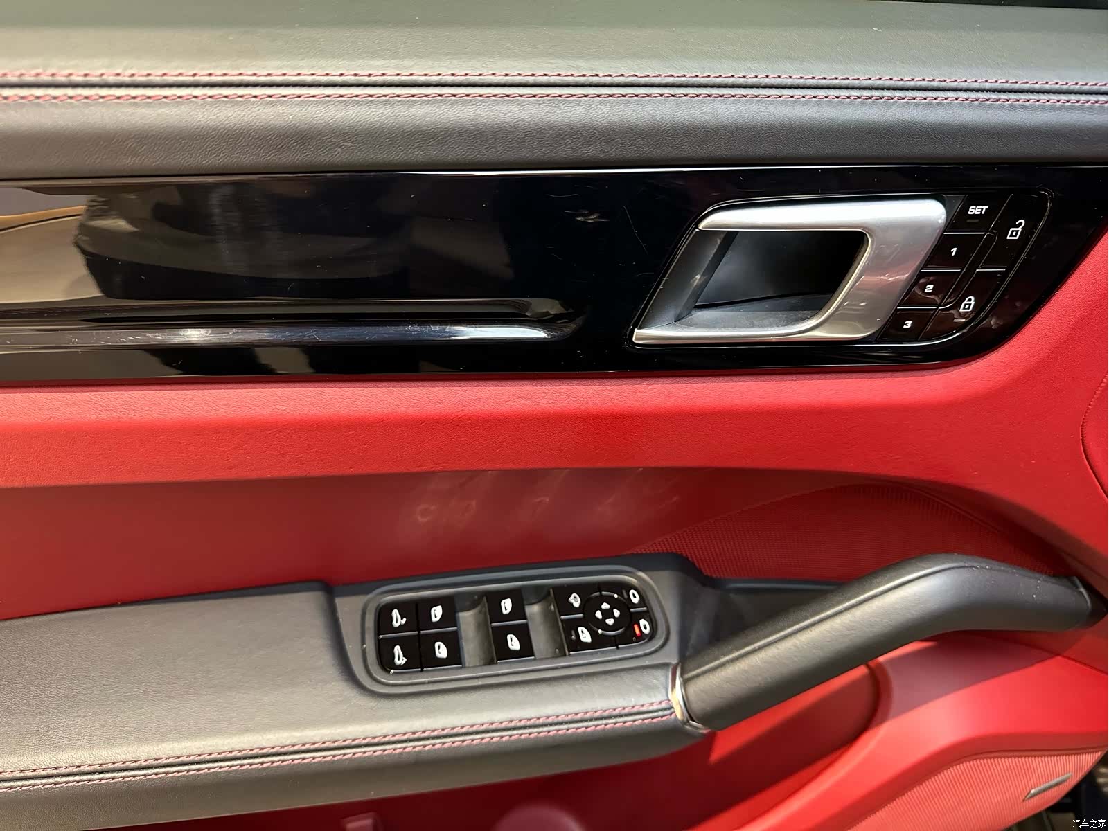 Porsche Cayenne, 2020 10