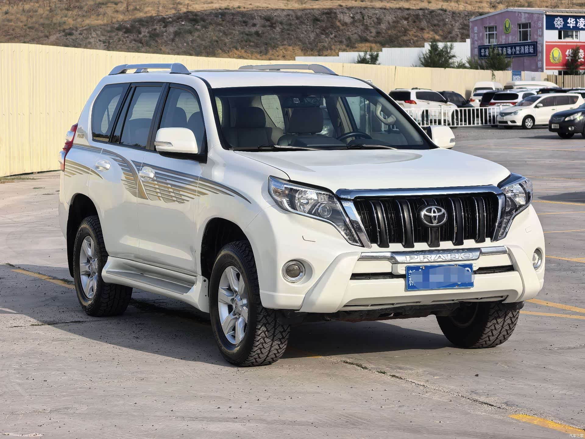 Toyota Prado, 2015 3