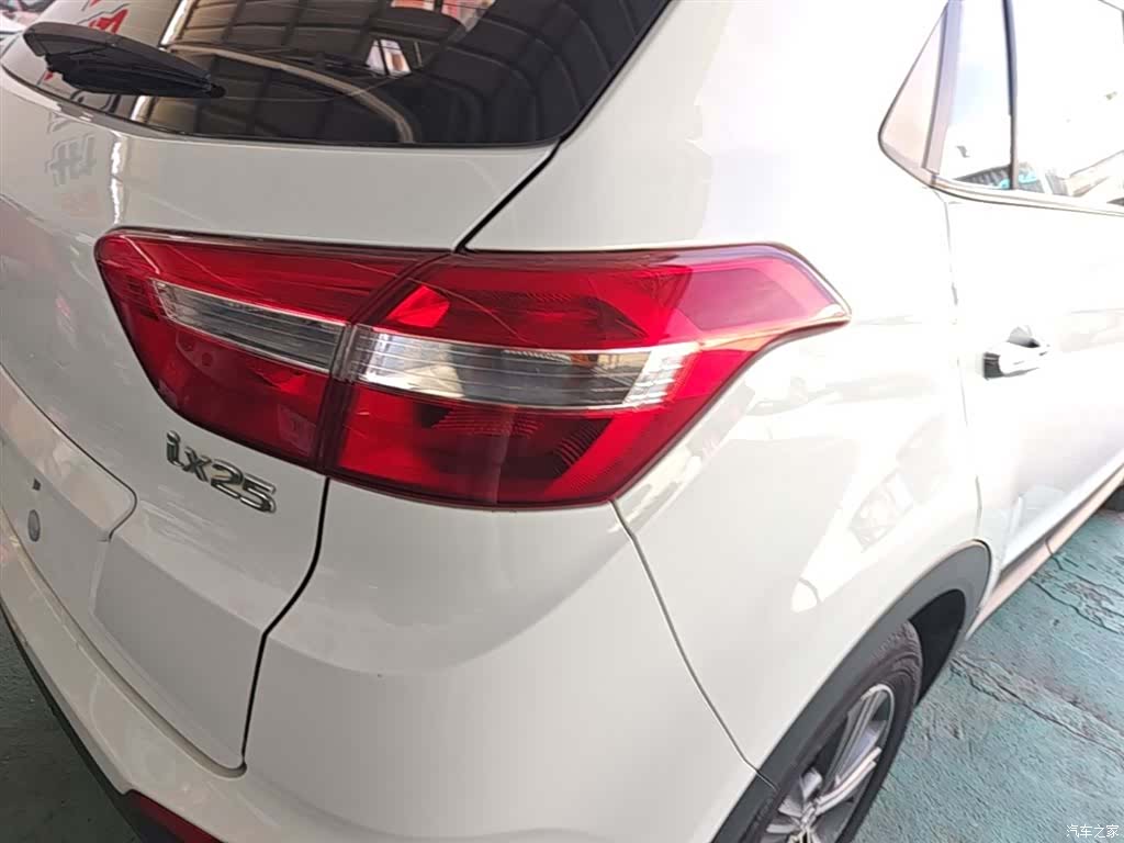 Hyundai ix25, 2016 8