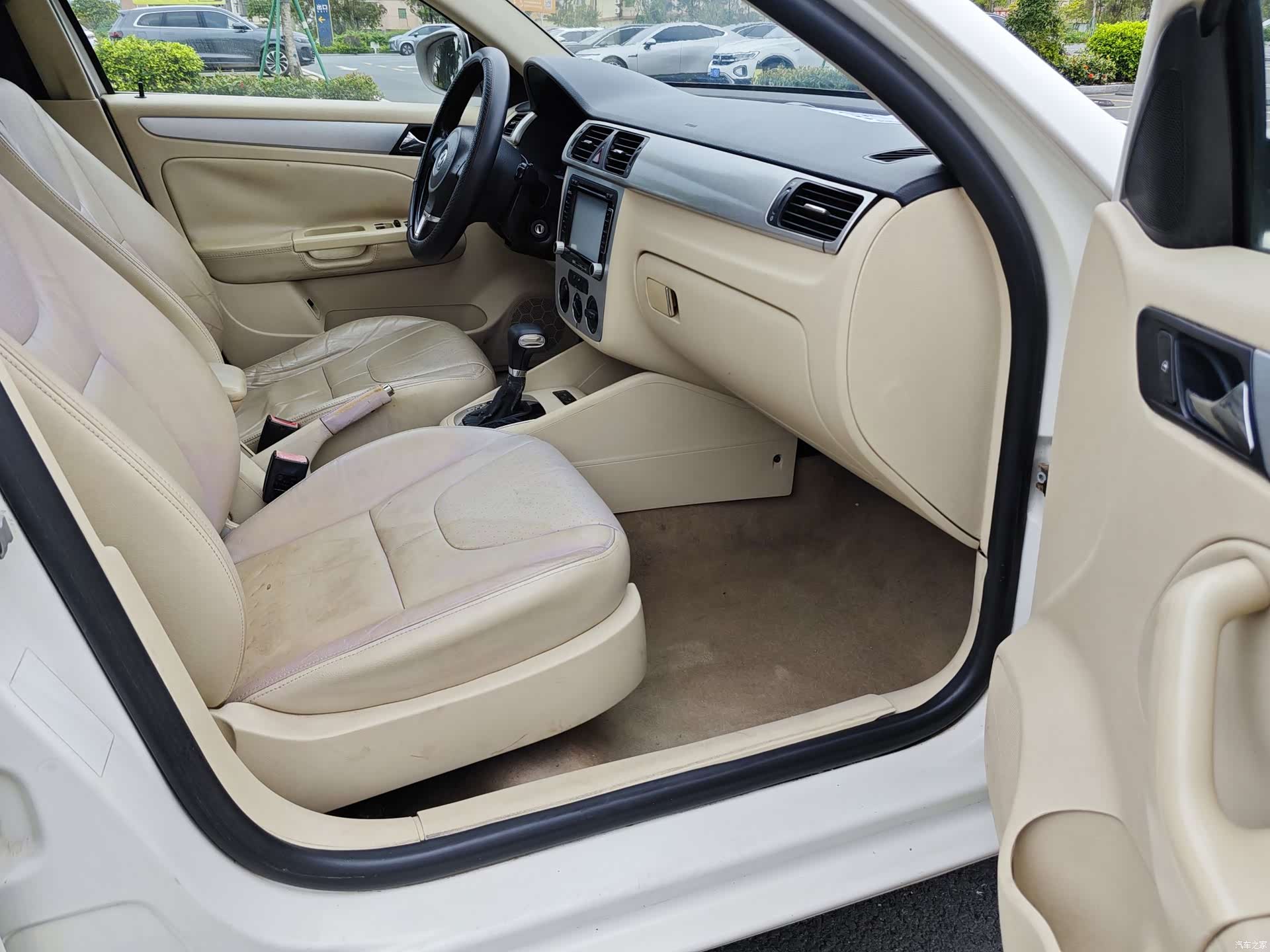 Volkswagen Bora, 2010 17