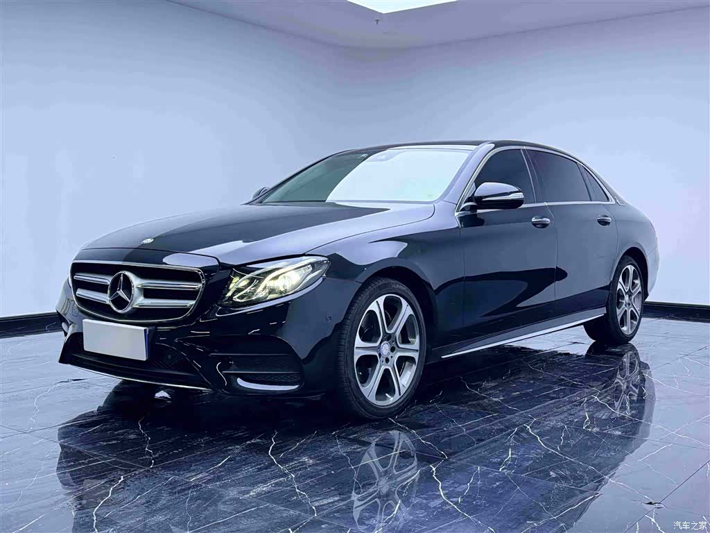 Mercedes-Benz E-Class, 2017 1