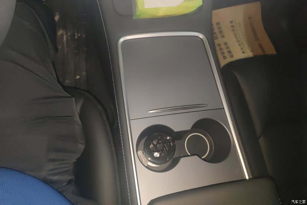 Tesla Model Y, 2021 16