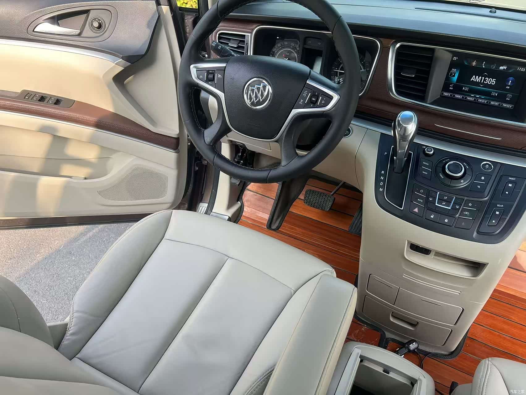 Buick GL8, 2020 12