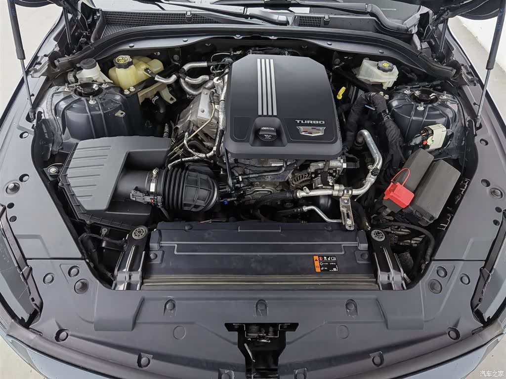 Cadillac CT5, 2021 6