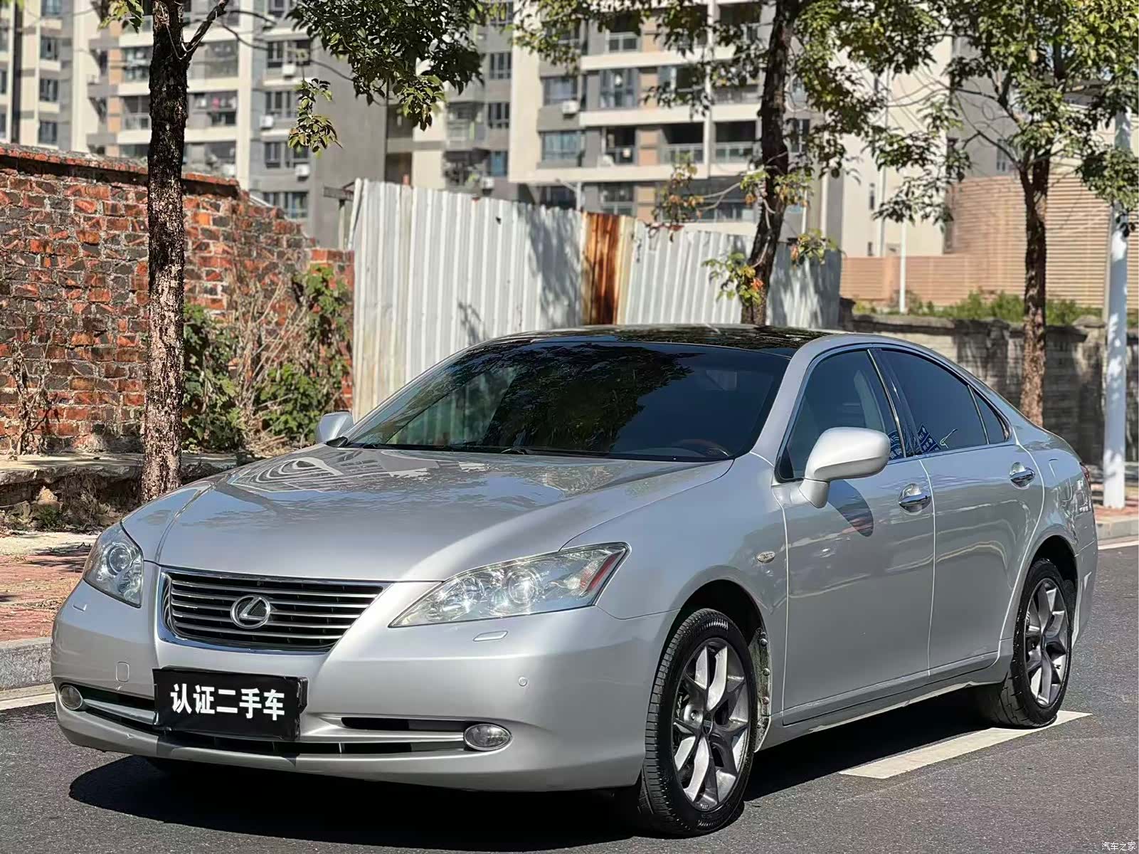 Lexus ES, 2008 1